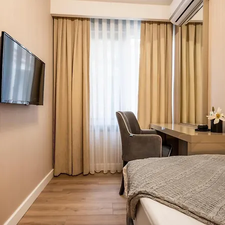 Ciragan Bosphorus Apartment
