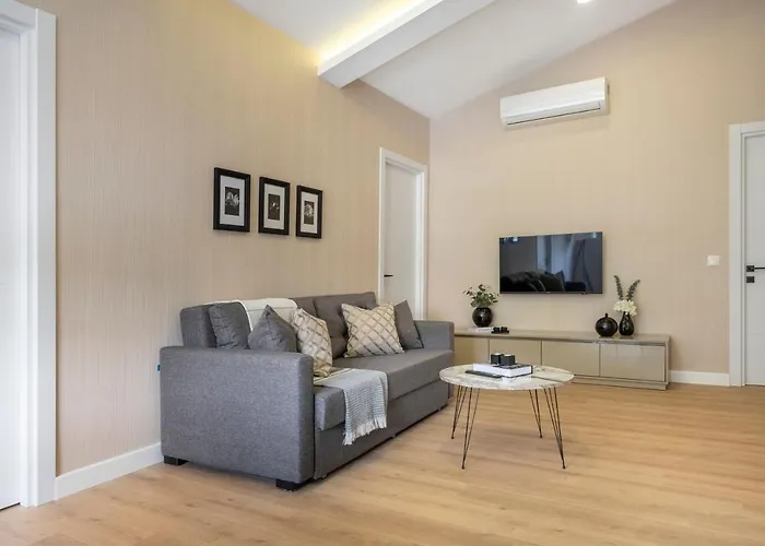 Ciragan Bosphorus アパート