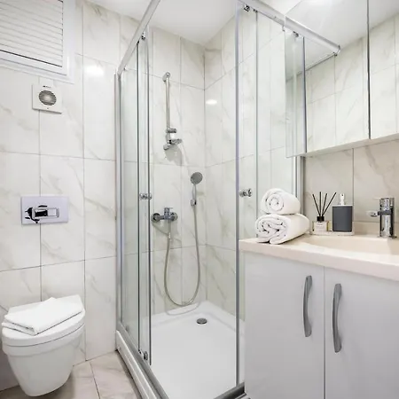 Ciragan Bosphorus 公寓