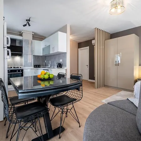 Ciragan Bosphorus 公寓