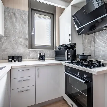 Ciragan Bosphorus Apartment Istanbul