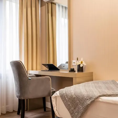 Ciragan Bosphorus * 伊斯坦布尔