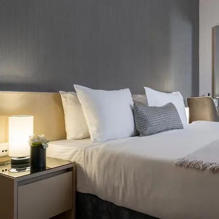 Ciragan Bosphorus اسطنبول